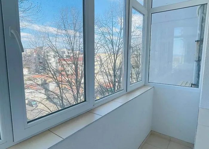 просторен *