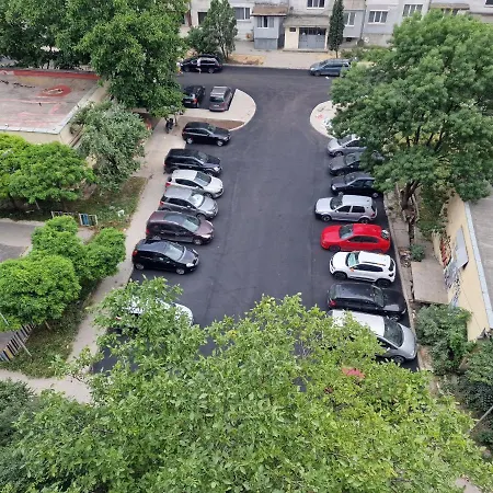 просторен Apartment *